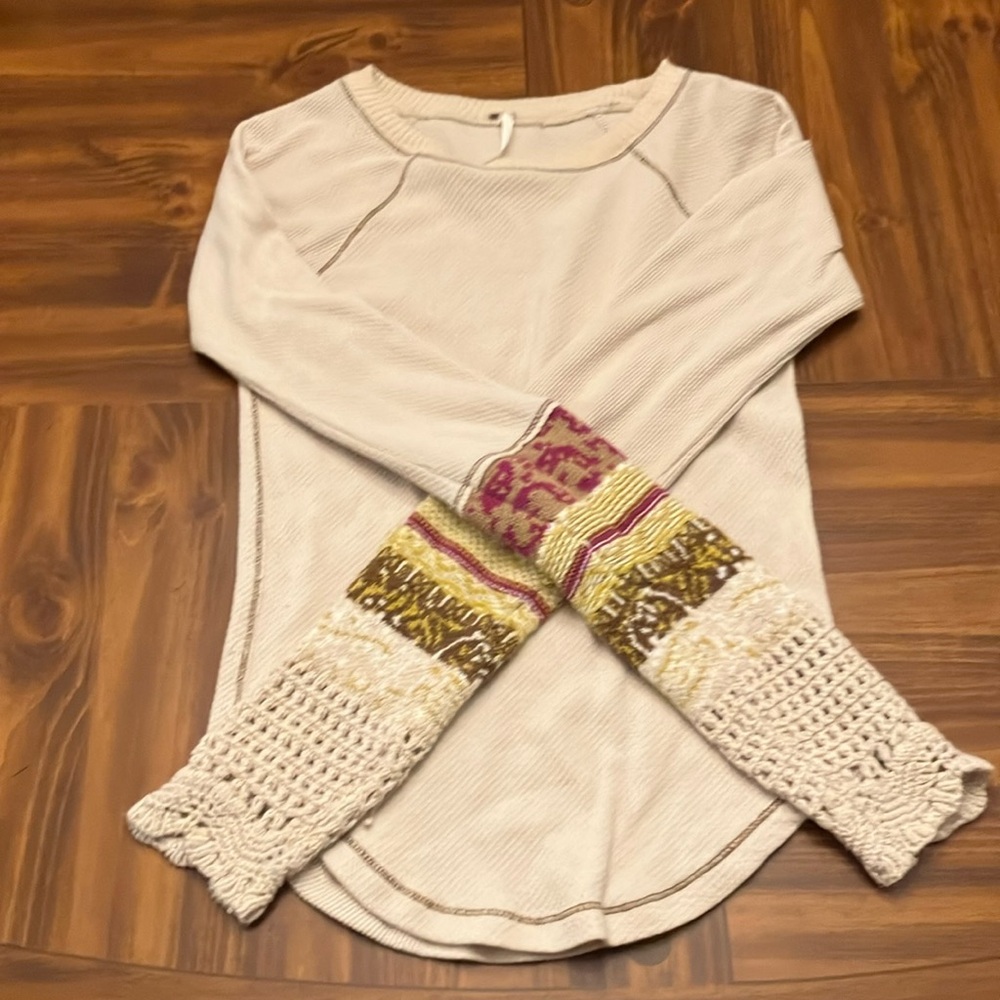 Free People Long sleeve textured shirt - size S